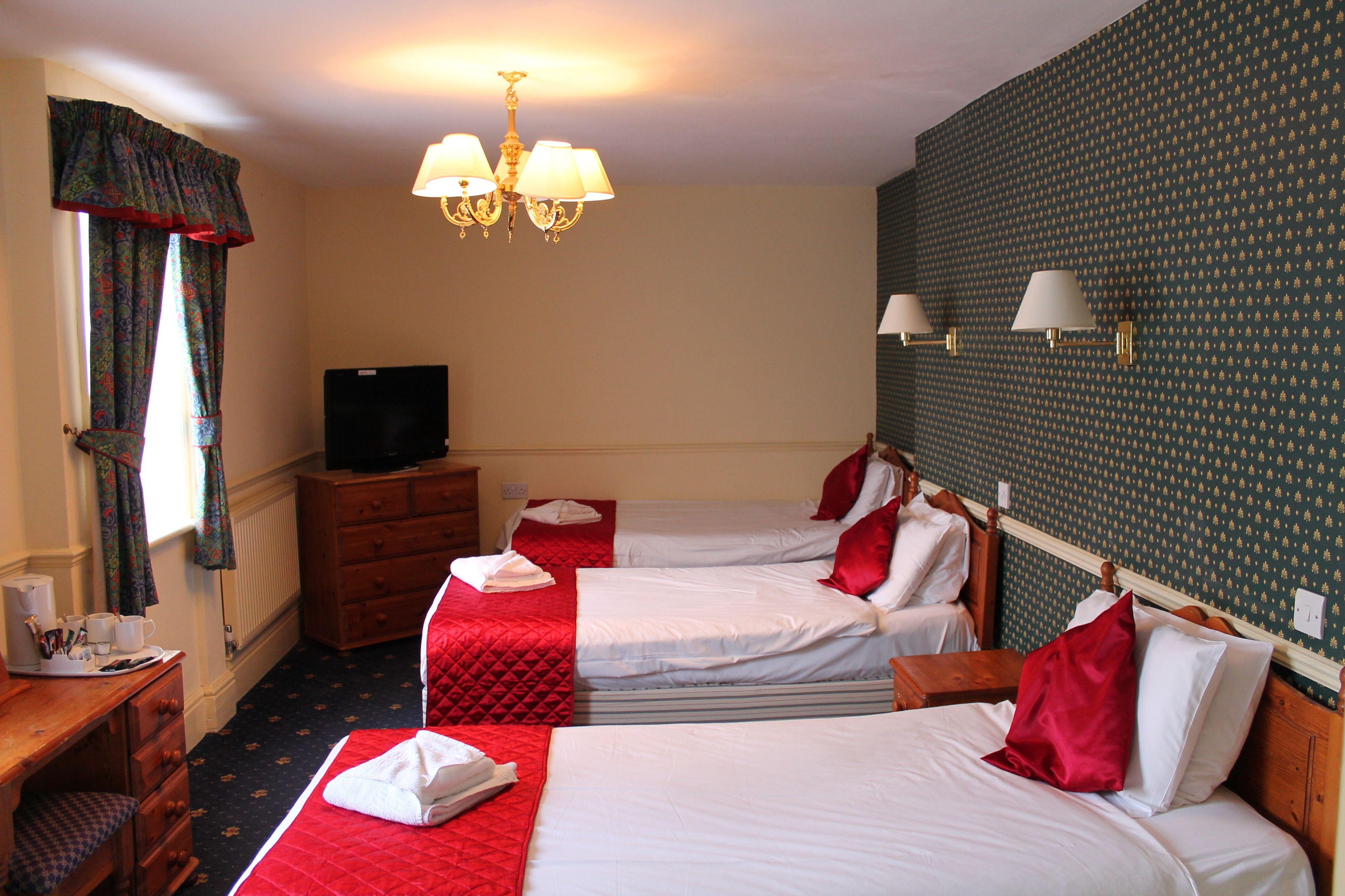 THE GEORGE HOTEL, AMESBURY, WILTSHIRE - THE COACHING INN GROUP